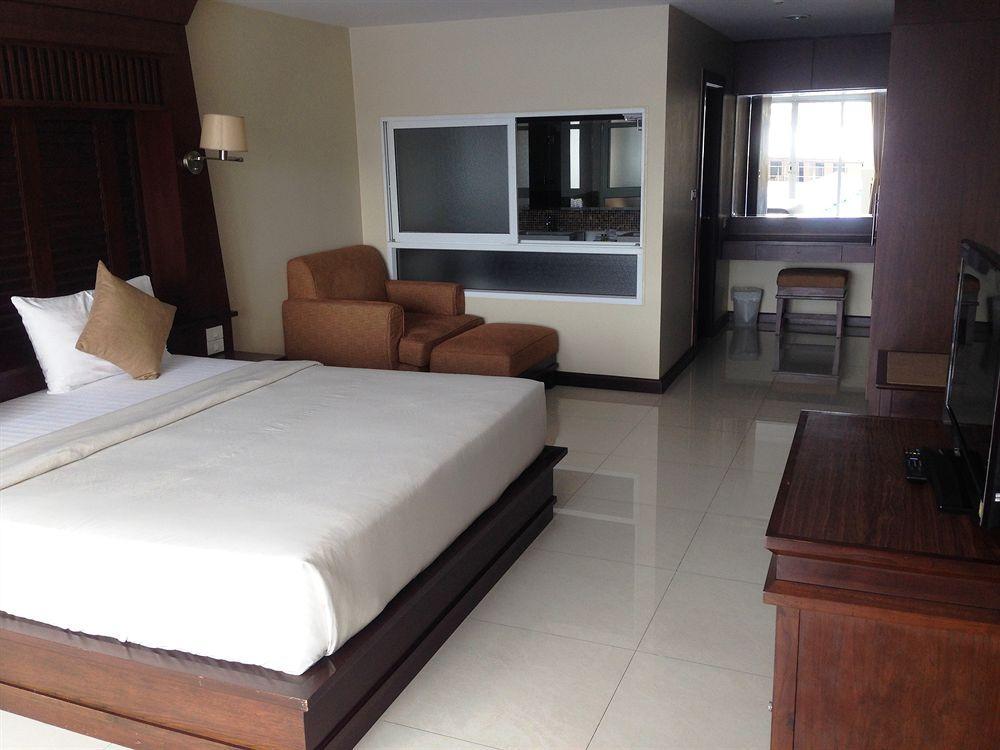 פאטאיה August Suites מראה חיצוני תמונה
